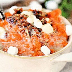 Maple Mashed Sweet Potatoes Recipe (Creamy & Baked)