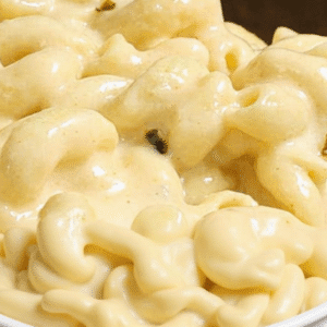Creamy Slow Cooker Mac and Cheese (Easy No-Boil Recipe)