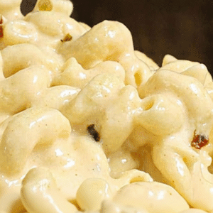 Best Slow Cooker Triple Cheesy Mac and Cheese Recipe