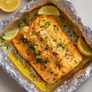 Baked Lemon Garlic Salmon (Easy Foil Recipe)