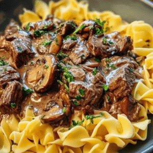 Beef Stroganoff with Egg Noodles: Easy Recipe