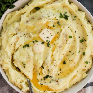 Best Creamy Garlic Mashed Potatoes Recipe
