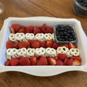 Easy Patriotic Berry Pretzel Platter for the 4th of July