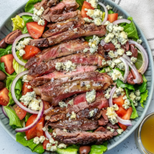 Healthy Steak Salad Recipe with Blue Cheese