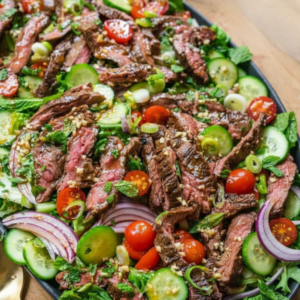 Spicy and Tangy Asian Steak Salad Recipe