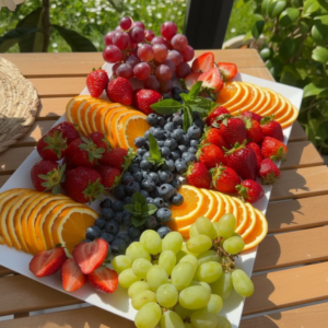 Ultimate Fresh Fruit Board: Easy Presentation Ideas & Tips